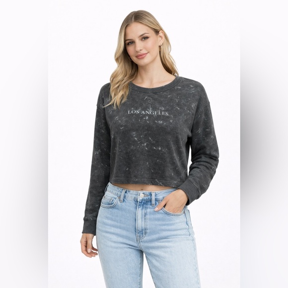 Kendall & Kylie Tops - Kendall & Kylie Jenner Los Angeles Cropped Sweatshirt